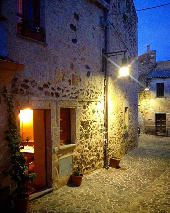 Bed & Breakfast Bed and Breakfast La Casa del Borgo Ittireddu